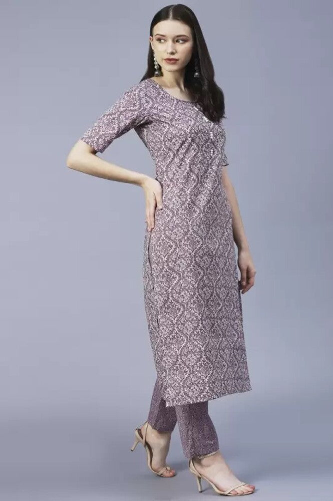 Elegance in Every Thread: Cotton Blend Printed Kurta with Trouser Set