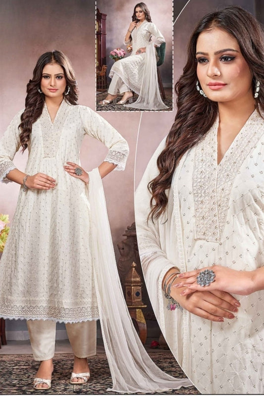 REET MAHAL WHITE KURTA PANT WITH DUPATTA SET