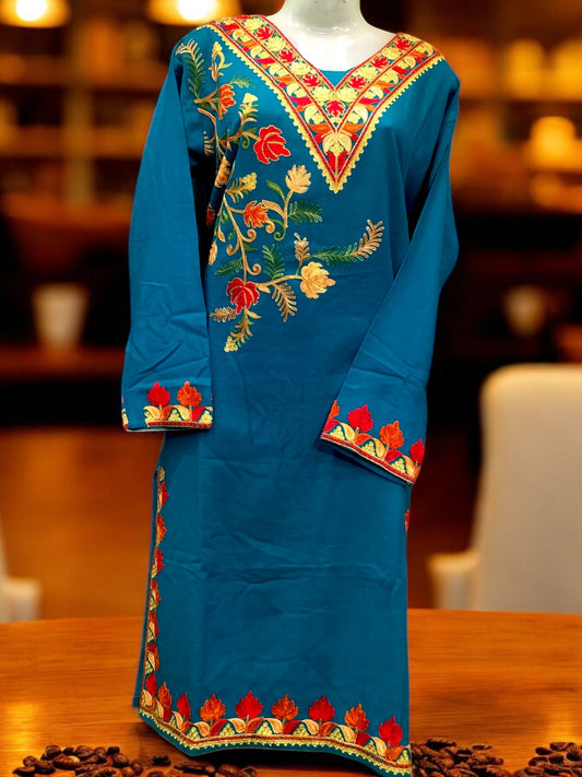 Handcrafted Kashmiri Embroidered Phiran