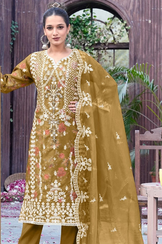 Reet Mahal Pakistani Designer Suit set with Organza Embroidery and Heavy Dupatta