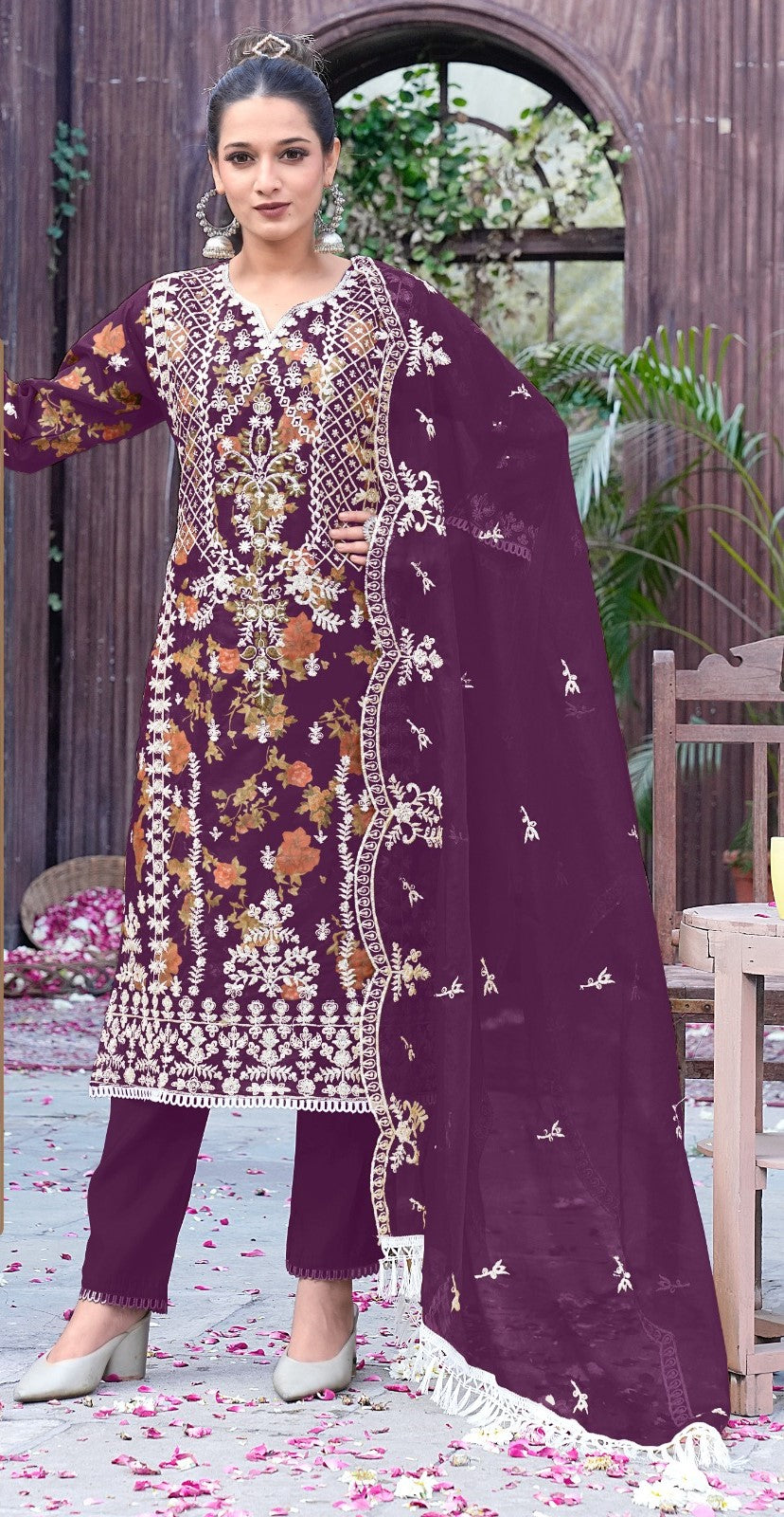 Reet Mahal Pakistani Designer Suit set with Organza Embroidery and Heavy Dupatta