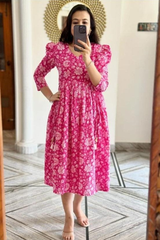 REET MAHAL HOT PINK FLORAL PRINT FIT & FLARE DRESS