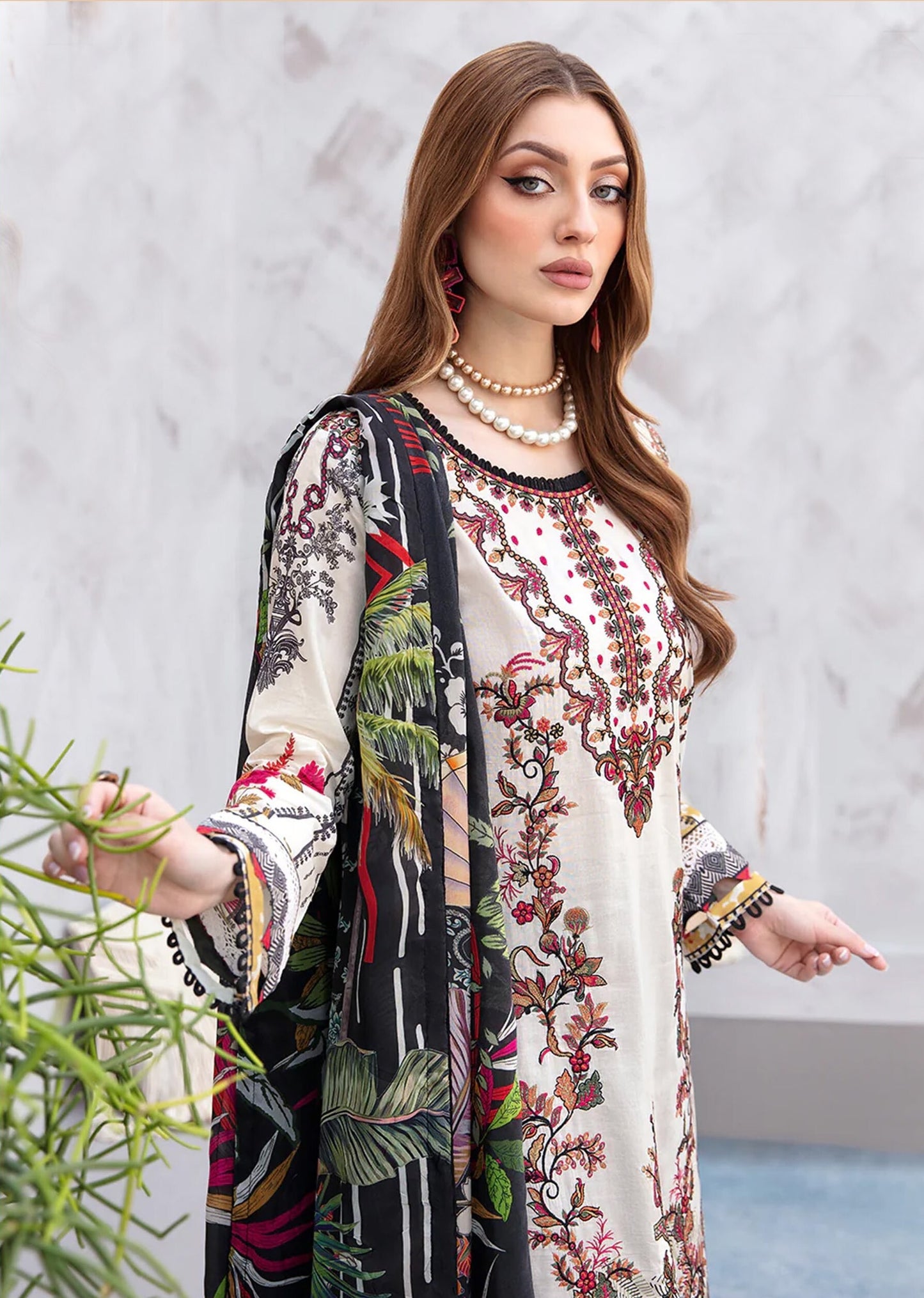 REET MAHAL DESIGNER PURE COTTON EMBROIDERED SALWAR SUIT MATERIAL